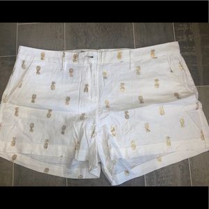 Old Navy Linen pineapple shorts.